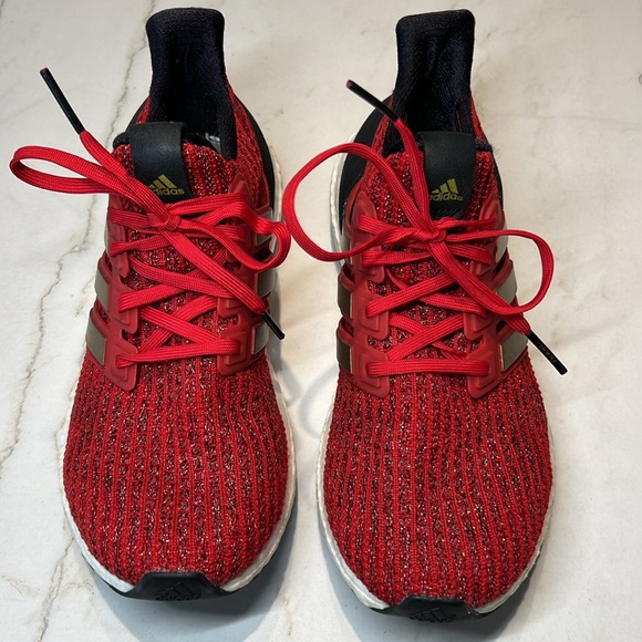 Adidas Ultraboost “Game of Thrones” Edition with Gold Accents (Size 8). - Picture 3 of 10